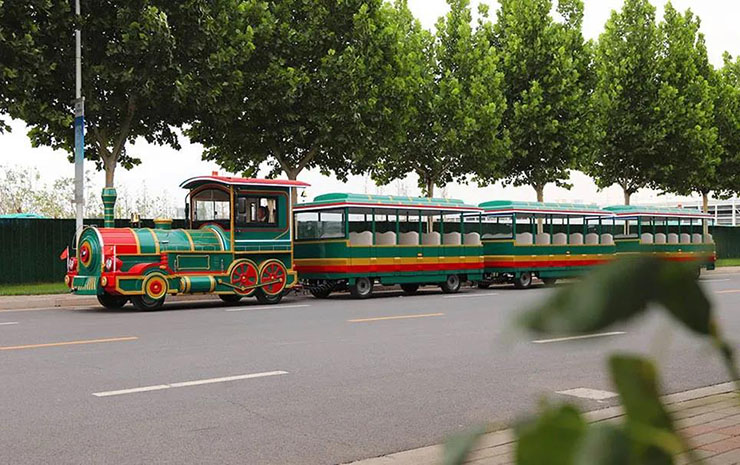 宇通观光小火车闪耀2021中国（北京）国际游乐设施设备博览会！
